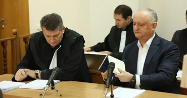 Суд по делу Додона приостановлен: прокуроры собирают новые доказательства