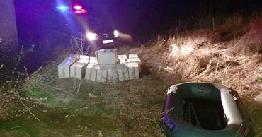 Пограничники изъяли 11 000 пачек сигарет, обнаруженных на берегу Днестра.