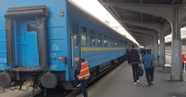 Поезд контрабандистов: миллионы сигарет из Молдовы нелегально попали в Румынию