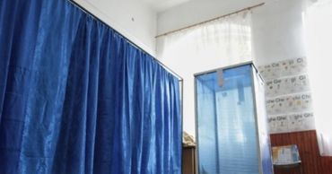 В Румынии на участке для 1693 избирателей из Молдовы явка составила 0%.