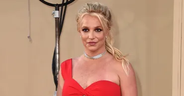 Britney Spears se internează într-o clinică de reabilitare după arestarea pentru condus în stare de ebrietate