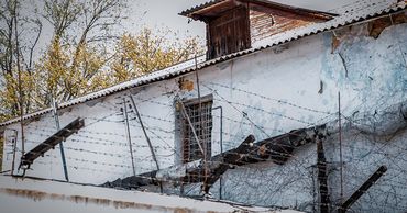 Супружескую пару приговорили к тюрьме за торговлю людьми.