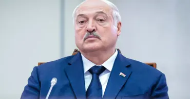 Лукашенко велел отправлять "нерадивых" аграриев в армию