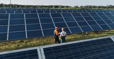 Prețurile mici la electricitate pun în pericol investițiile? Ce spun autoritățile