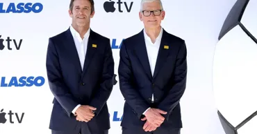 Apple schimbă șeful după 15 ani: John Ternus preia compania. Ce rol va avea Tim Cook