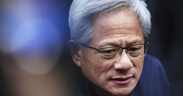 Nvidia a majorat pentru prima dată în ultimii 10 ani salariul lui Jensen Huang, iar creșterea a fost de 49%