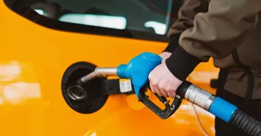 В Молдове продолжают снижаться цены на топливо