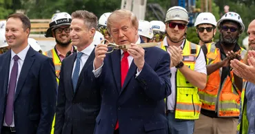 В США телеканалы транслировали выступление Трампа без звука из-за бойкота журналистов