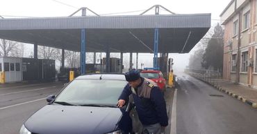 Было выявлено, что автомобилю марки Volkswagen был присвоен гаражный регистрационный номер.