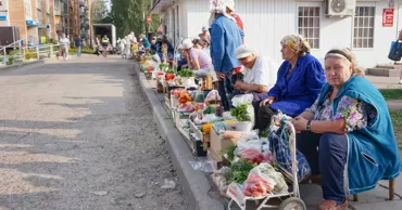 Центральные и столичные власти объединятся против уличной торговли