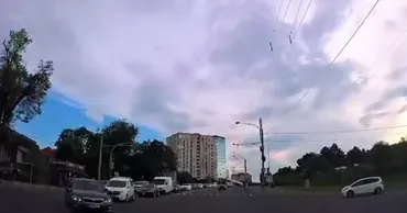 Опасный маневр в центре Кишинева: полиция выявила нарушительницу