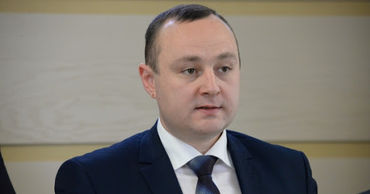 Бэтрынча считает, что простой вотум недоверия против министра иностранных дел Аурелиу Чокоя не оправдан.