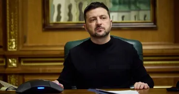 Зеленский: Украина готова к трехсторонним переговорам в любой безопасной стране