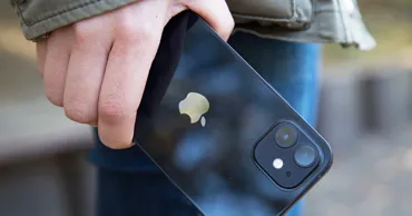 Новый взлом iPhone за секунды ворует сообщения, почту и геоданные миллионов телефонов