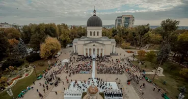 Chișinăul în cifre: Câți locuitori are, cât câștigă și câți turiști vizitează orașul