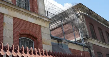 Evadare în toiul nopții dintr-o închisoare germană: Deținutul este de negăsit