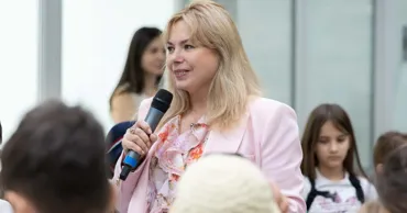 O zi de vacanță la BNM: Copiii au descoperit lumea banilor alături de experții băncii