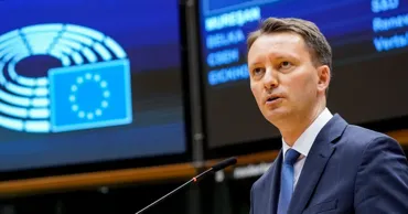 На пост премьера Румынии могут выдвинуть Зигфрида Мурешана