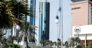 В Бахрейне под удар Ирана попал отель Crown Plaza