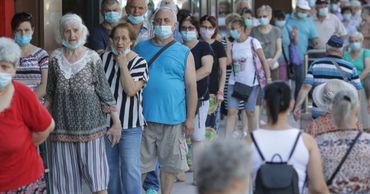 Абсолютный антирекорд в Румынии: за сутки выявили 698 случаев COVID-19.