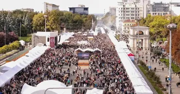 Hotelurile din Chișinău au majorat prețurile de Ziua Vinului: Cea mai scumpă cameră costă 3000 de euro pe noapte