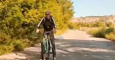 Atac șocant în Donețk: Un biciclist civil, lovit de o dronă rusească