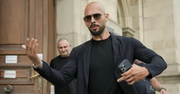 Тейта обвиняют в изготовлении экстремальной порнографии с участием несовершеннолетних