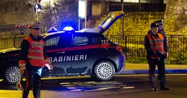 Un moldovean a încercat să lovească carabinierii cu o furgonetă furată în Italia