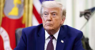 Трамп: США ответят на удар Ирана по американскому вертолету у Ормузского пролива