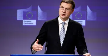Еврокомиссар: ЕС придется вернуться к вопросу об использовании замороженных активов