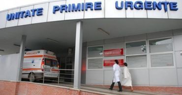 После праздников больницу скорой помощи штурмуют пациенты.