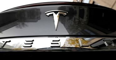 Цена акции Tesla впервые превысила $500.