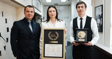 Double Case получила титул «Лучшая коммерческая школа» в Украине Ⓟ