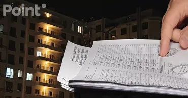 Locatarii unui bloc din Capitală s-au pomenit cu datorii pentru servicii pe care nu le-au solicitat