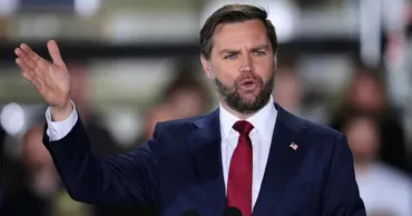 СМИ: Вэнс примет участие в предвыборном митинге Орбана