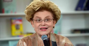 Врач и телеведущий Елена Малышева.