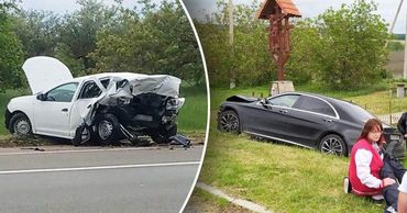 В полицейскую машину-радар врезался Мерседес