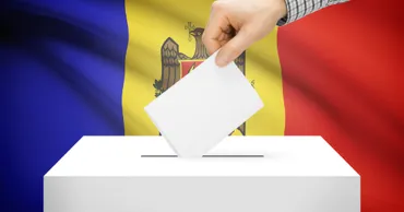 Patru partide ar accede în Parlament dacă duminica viitoare ar avea loc alegeri