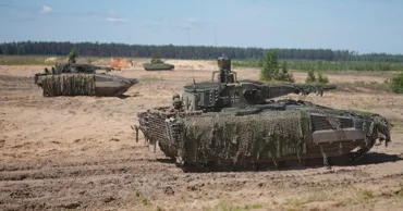 Cum ar putea pierde SUA controlul global dacă Europa devine independentă militar