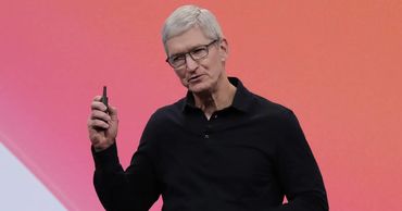 Глава Apple обещал потратить $100 млн на искоренение расового неравенства в компании.