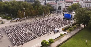 Большой национальный диктант в Кишиневе адаптируют для людей с нарушениями зрения