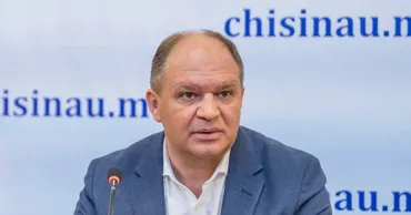 Суд обязал Иона Чебана извиниться перед тремя публичными лицами