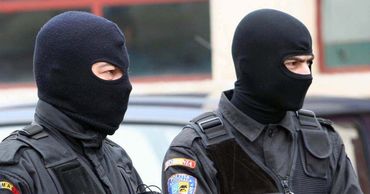 В Кишиневе прошли обыски по делу об изготовлении фальшивых документов.