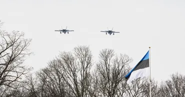 Дрон, залетевший в Эстонию, сбил румынский истребитель