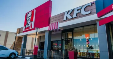 Рестораны KFC в Дании закрыли после «манипуляций с сырьем»