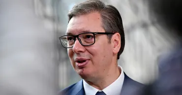 Правительство Сербии предложило Вучичу распустить парламент и назначить выборы