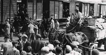 Închisori și deportări: Prețul plătit de intelectualii basarabeni pentru limba română