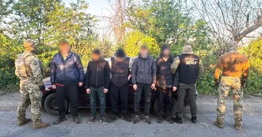 Cinci ucraineni au încercat să intre în Moldova pentru 50.000 de dolari