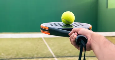 Padel și înot de performanță: Mai multe competiții, organizate la Chișinău