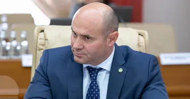 Нацорган по неподкупности проверит депутата и экс-главу МВД Павла Войку